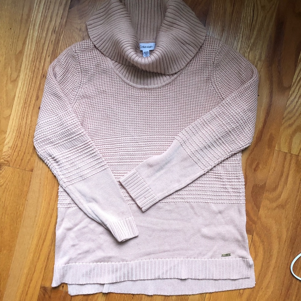 NWOT Dusty Pink Calvin Klein Cowl Neck Sweater - Medium